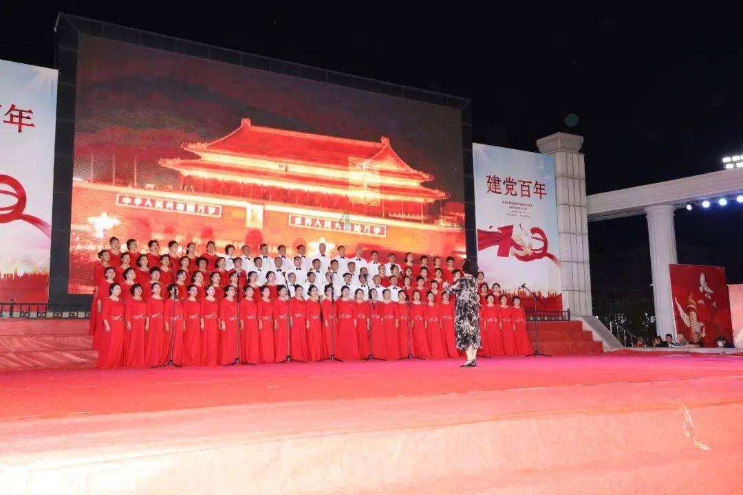 诺伊尔:格雷罗可以踢多个位置,他的表现让我想起了拉姆